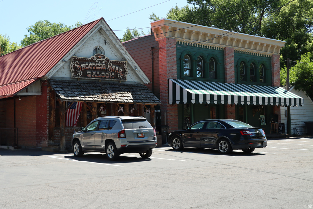 6839 E SUMMIT PEAK CIR Huntsville, UT 84317