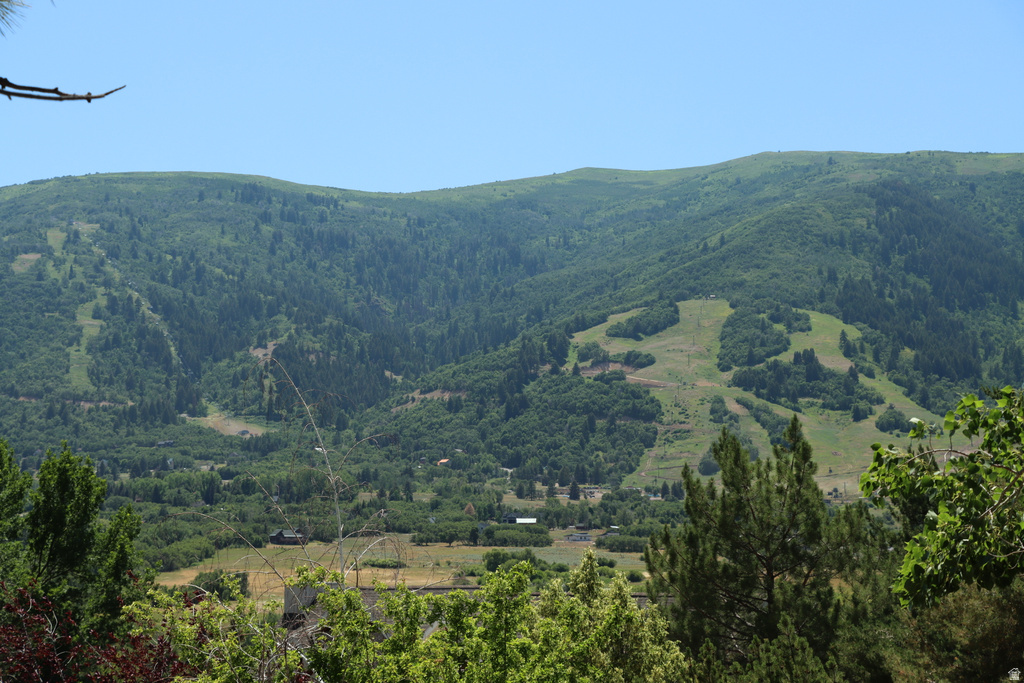 6839 E SUMMIT PEAK CIR Huntsville, UT 84317