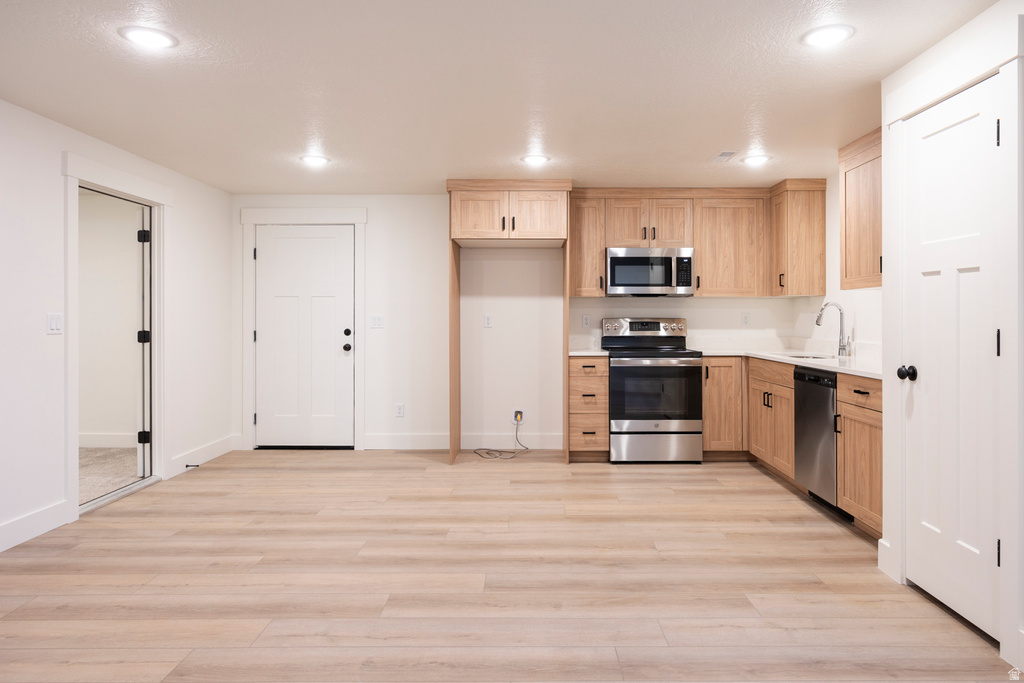 225 W 500 N Santaquin, UT 84655