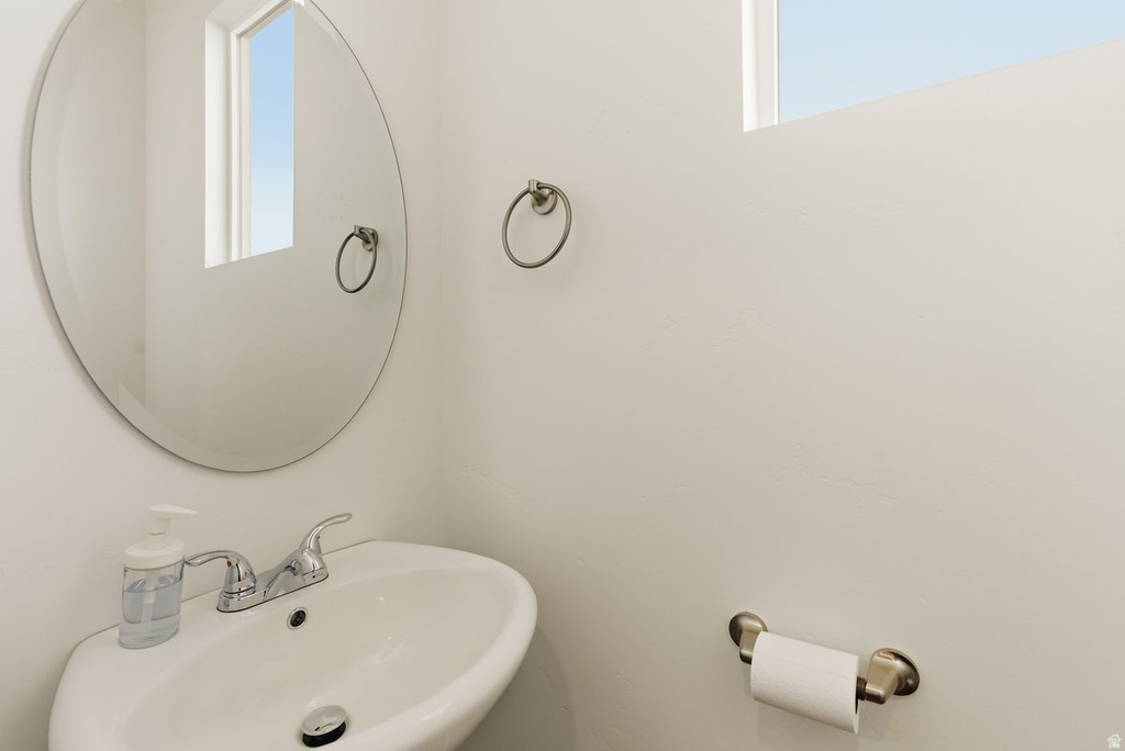 2395 E BOXWOOD LN Eagle Mountain, UT 84005