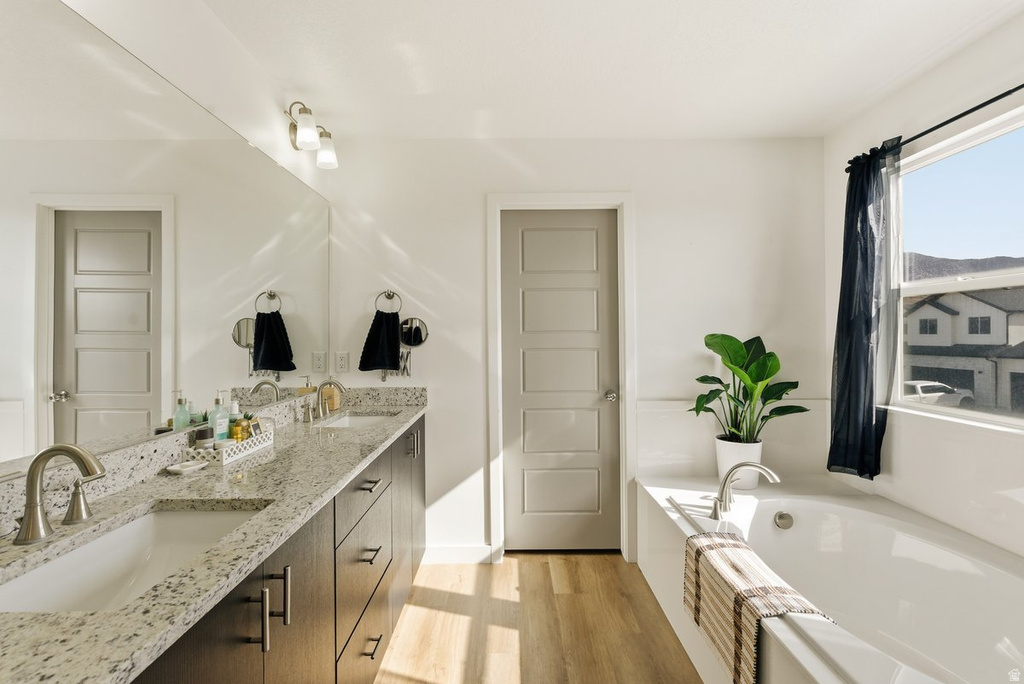 2395 E BOXWOOD LN Eagle Mountain, UT 84005