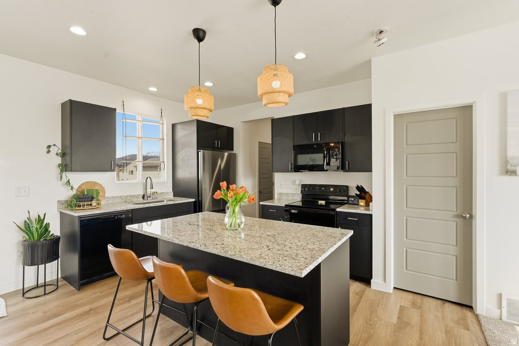 2395 E BOXWOOD LN Eagle Mountain, UT 84005