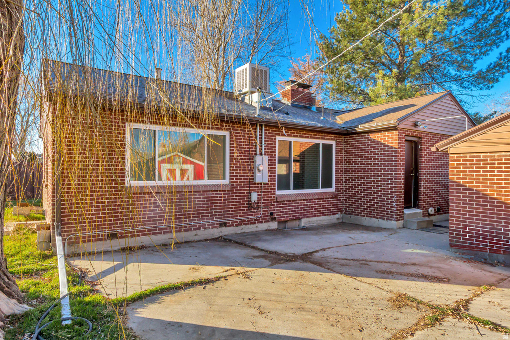 631 E 3390 S South Salt Lake, UT 84106