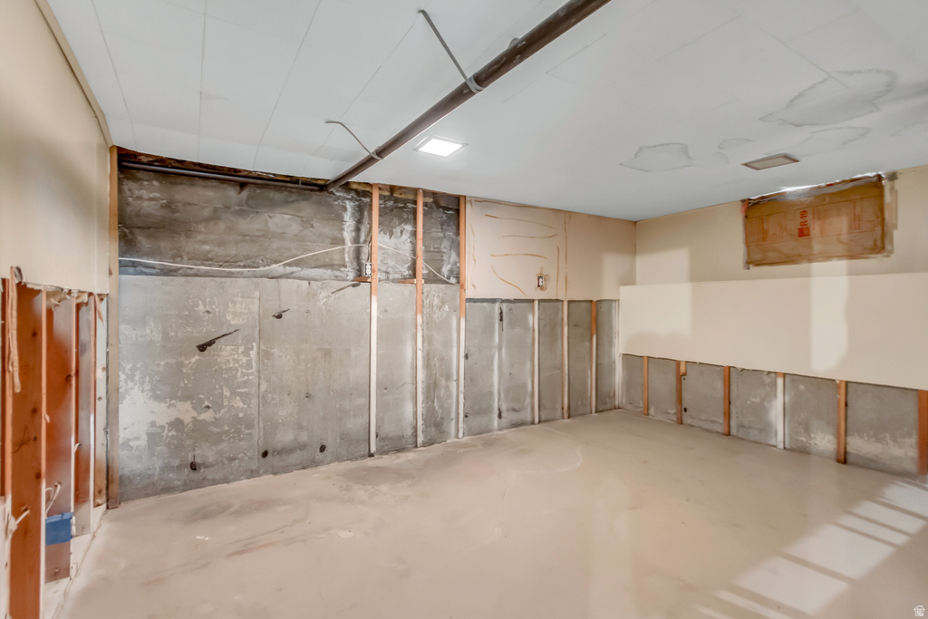 631 E 3390 S South Salt Lake, UT 84106