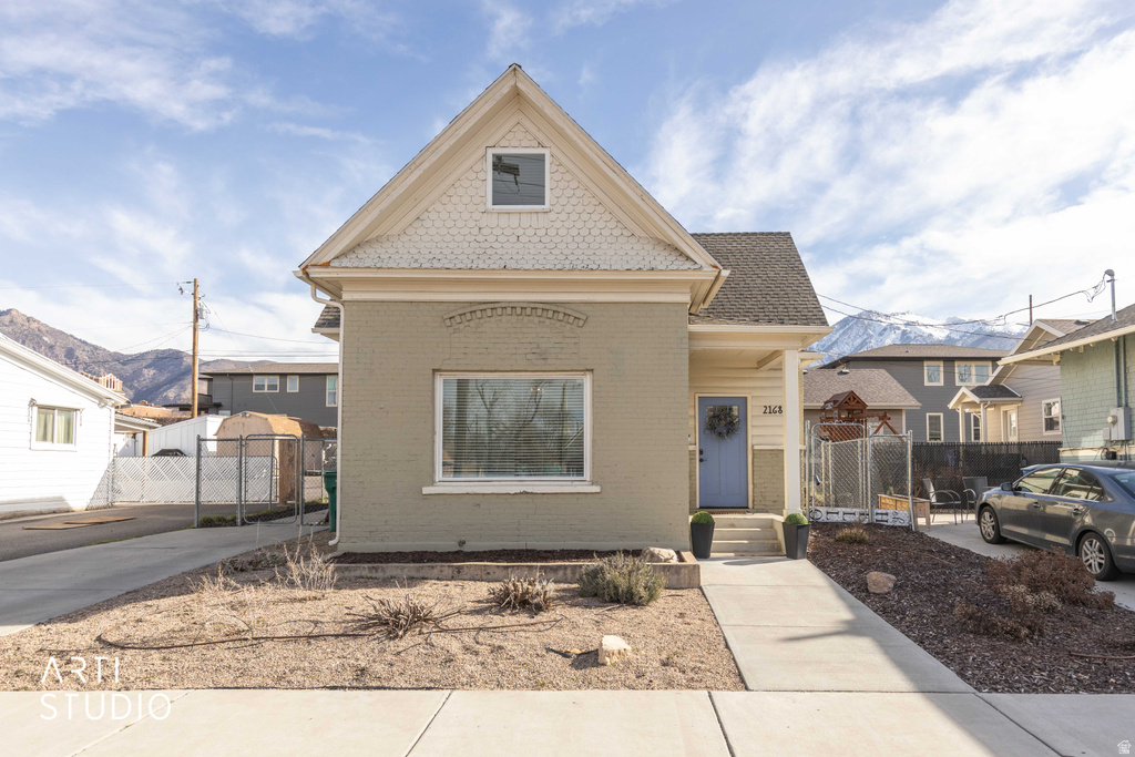 2168 ADAMS AVE Ogden, UT 84401