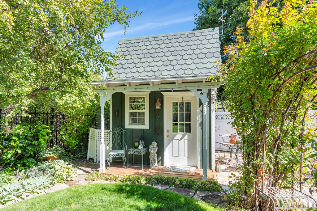 4988 W ALPINE CIR Highland, UT 84003