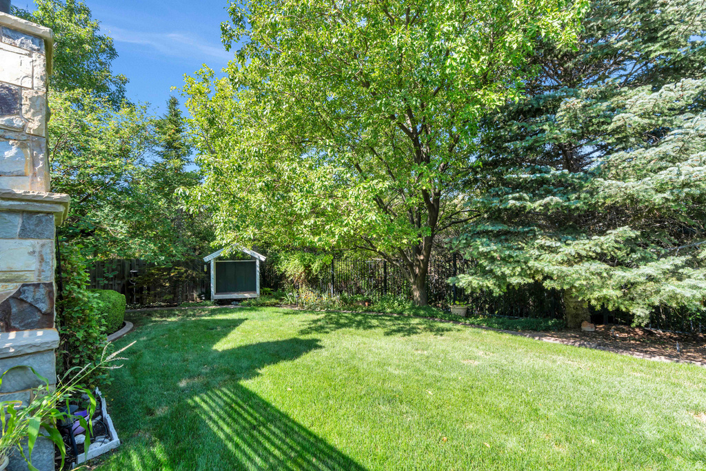 4988 W ALPINE CIR Highland, UT 84003