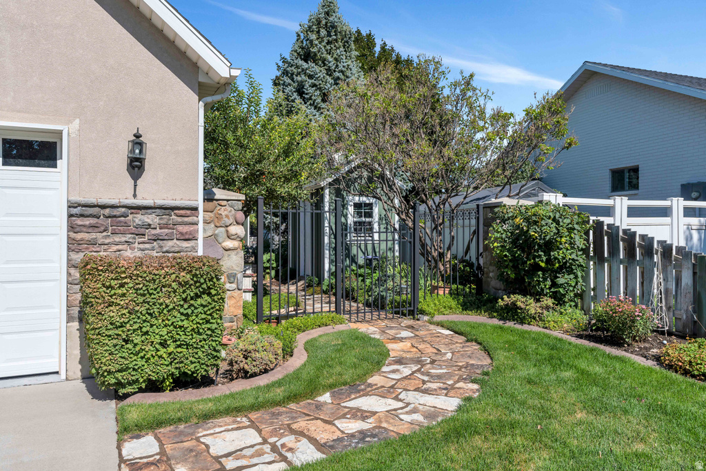 4988 W ALPINE CIR Highland, UT 84003