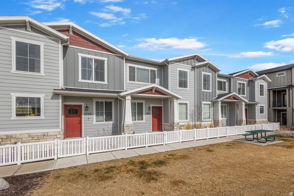 4731 W TALAVERA WAY #T-38 Salt Lake City, UT 84118