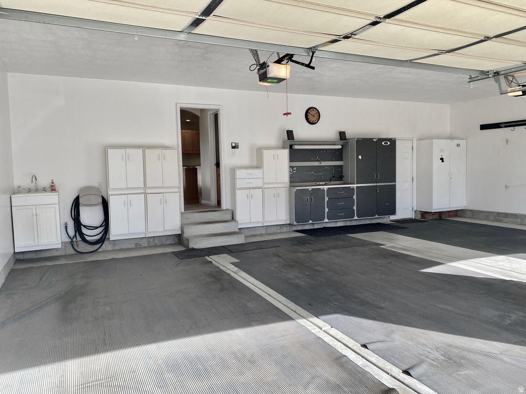 9067 S WISTERIA WAY West Jordan, UT 84088