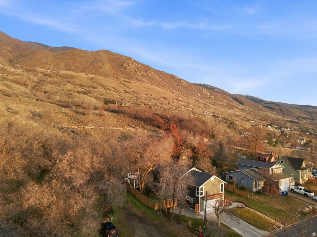 662 N 100 E Farmington, UT 84025