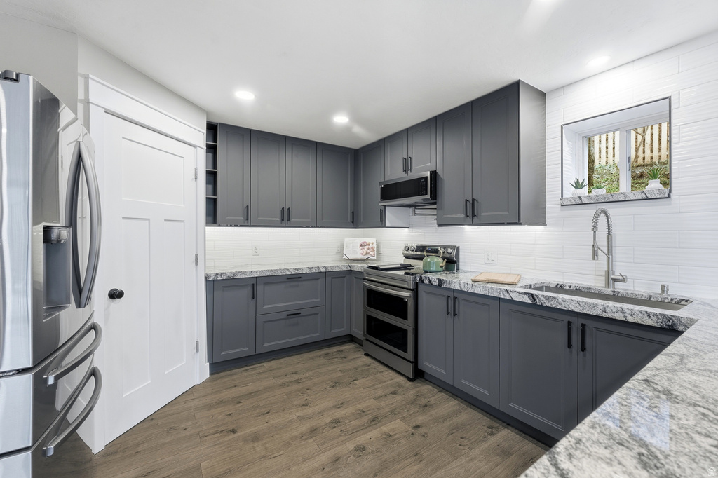 662 N 100 E Farmington, UT 84025