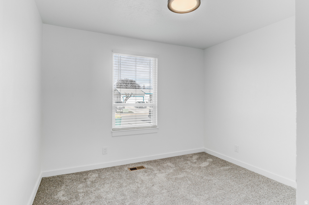 1520 E 1100 S Clearfield, UT 84015