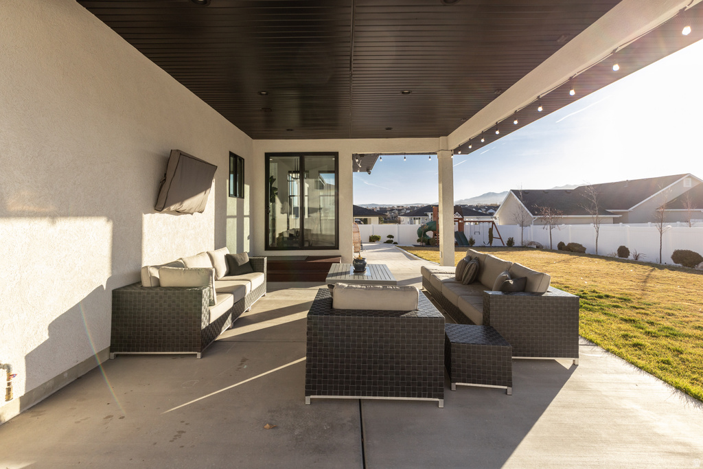 8018 S AMBROSIA LN #210 West Jordan, UT 84081