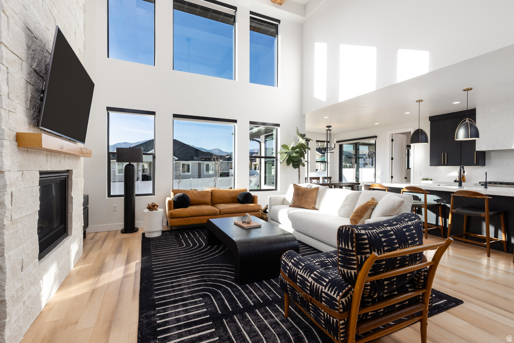 8018 S AMBROSIA LN #210 West Jordan, UT 84081