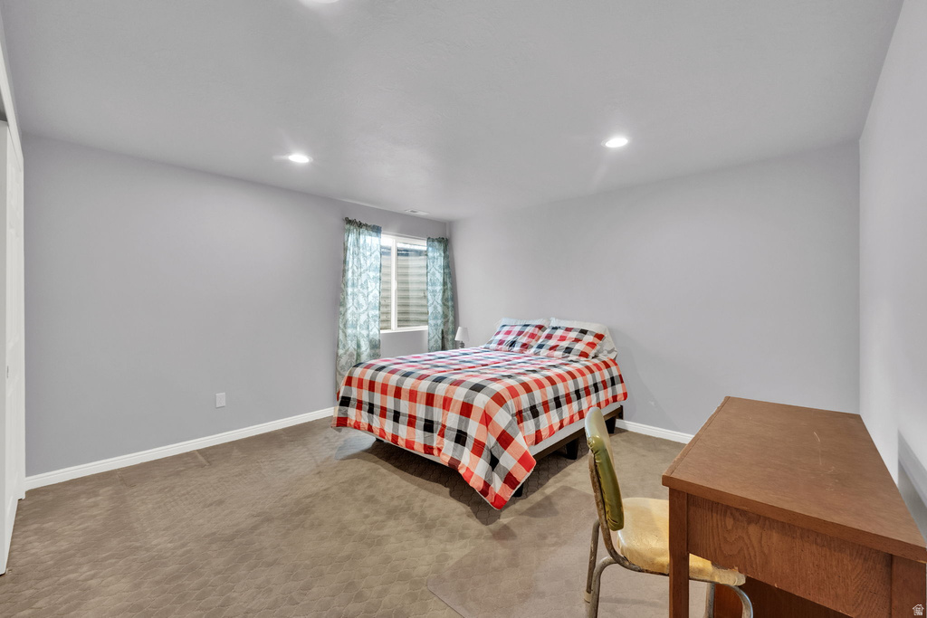 711 W 2010 S Syracuse, UT 84075