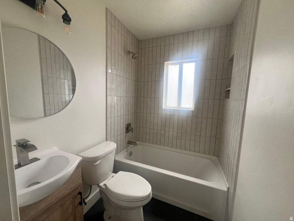 5915 S 2625 W Roy, UT 84067