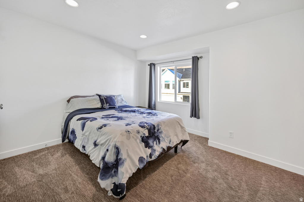 566 N RICHLAND ST Garden City, UT 84028