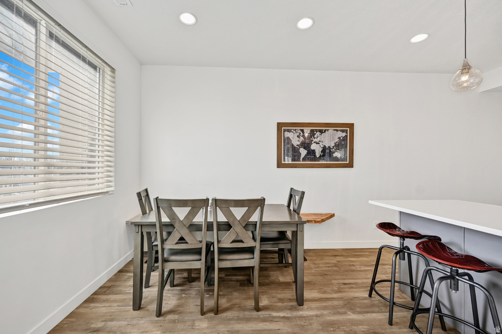 566 N RICHLAND ST Garden City, UT 84028