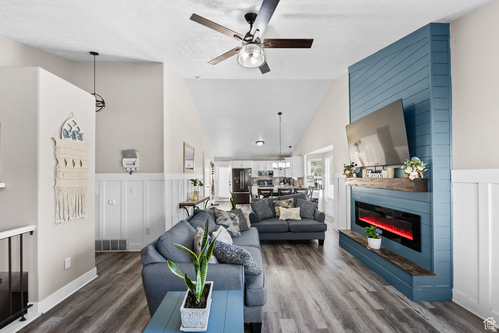 5525 HAMPTON WAY Stansbury Park, UT 84074