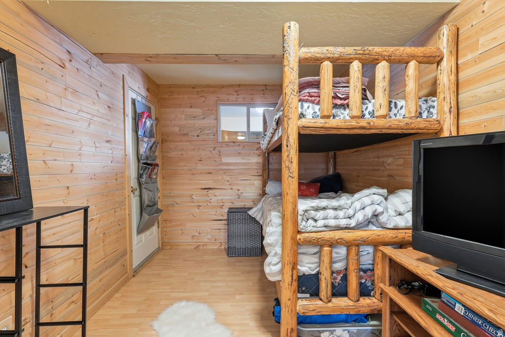 890 N YARROW CIR Garden City, UT 84028