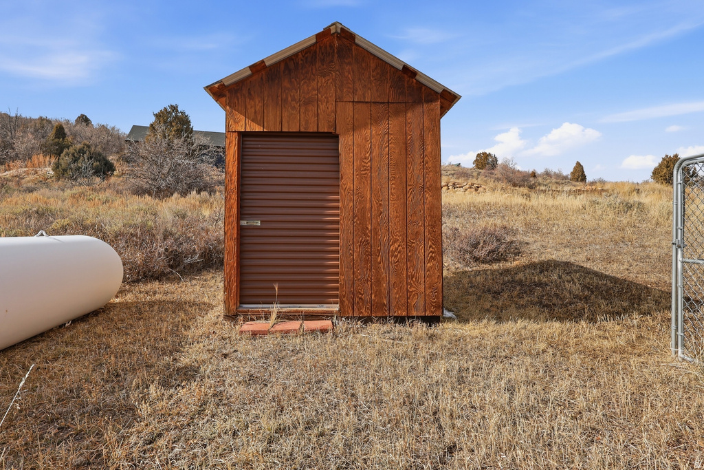 890 N YARROW CIR Garden City, UT 84028