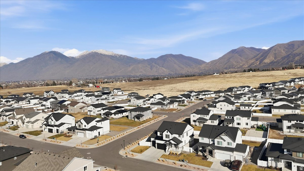 3367 S PINYON PARK LN Mapleton, UT 84664