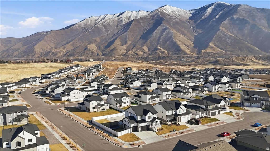 3367 S PINYON PARK LN Mapleton, UT 84664