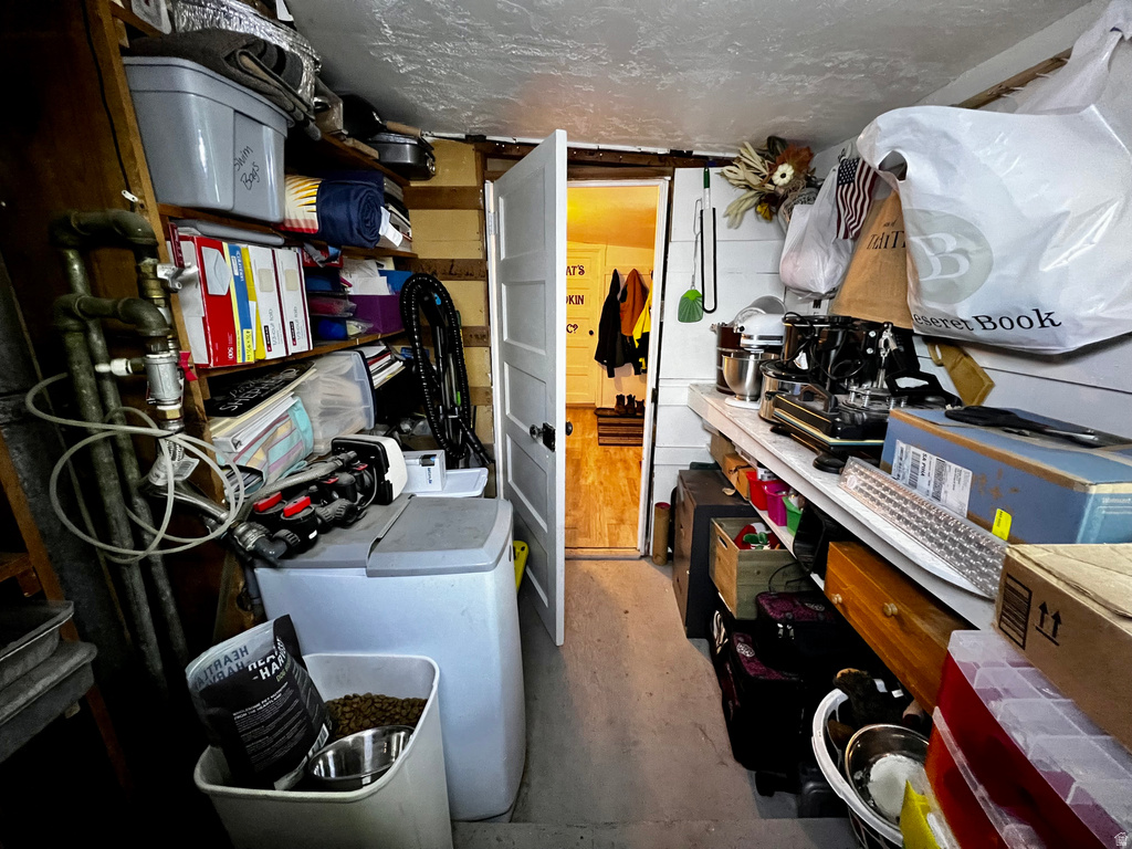 220 S 2ND Soda Springs, ID 83276