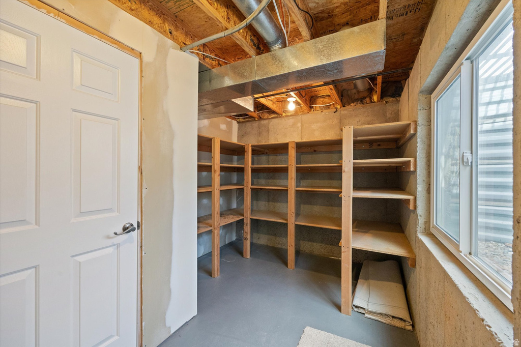 2379 W 13100 S Riverton, UT 84065