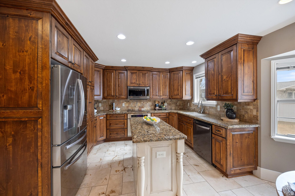 2379 W 13100 S Riverton, UT 84065