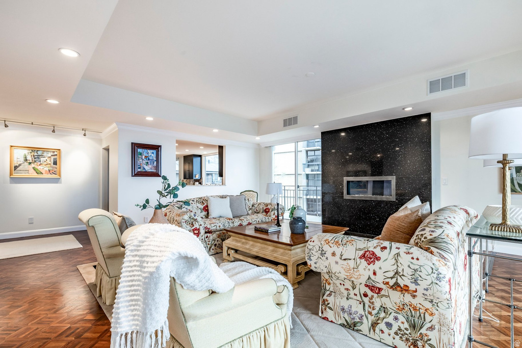 910 S DONNER WAY #404 Salt Lake City, UT 84108