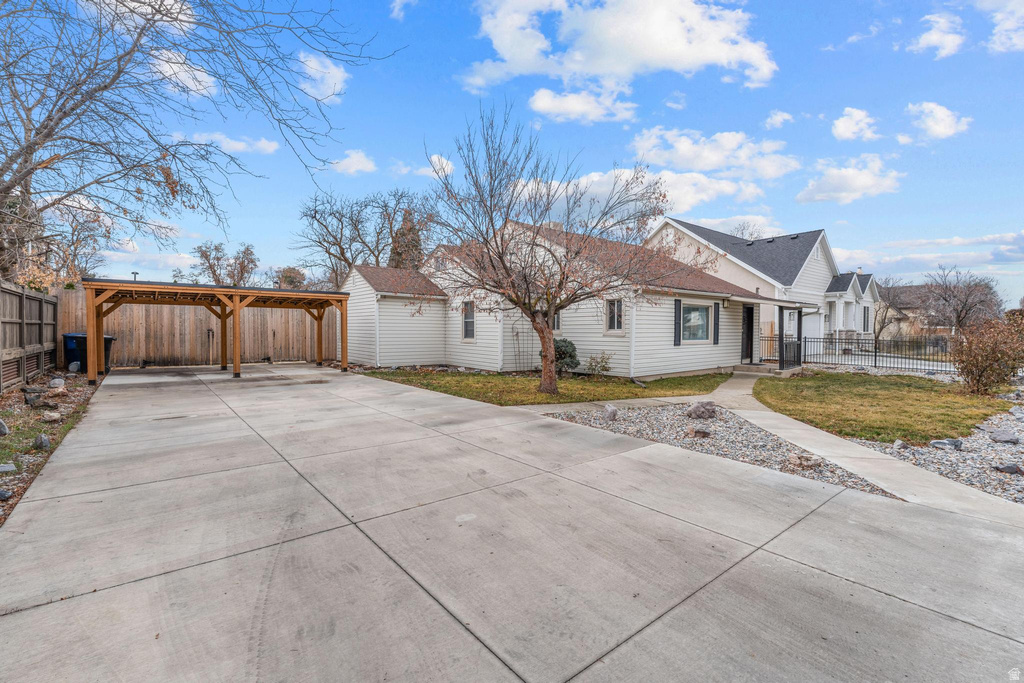 1624 E MAPLE AVE Millcreek, UT 84106
