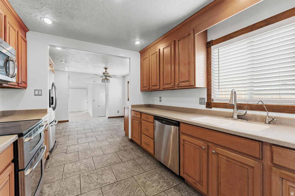 1624 E MAPLE AVE Millcreek, UT 84106