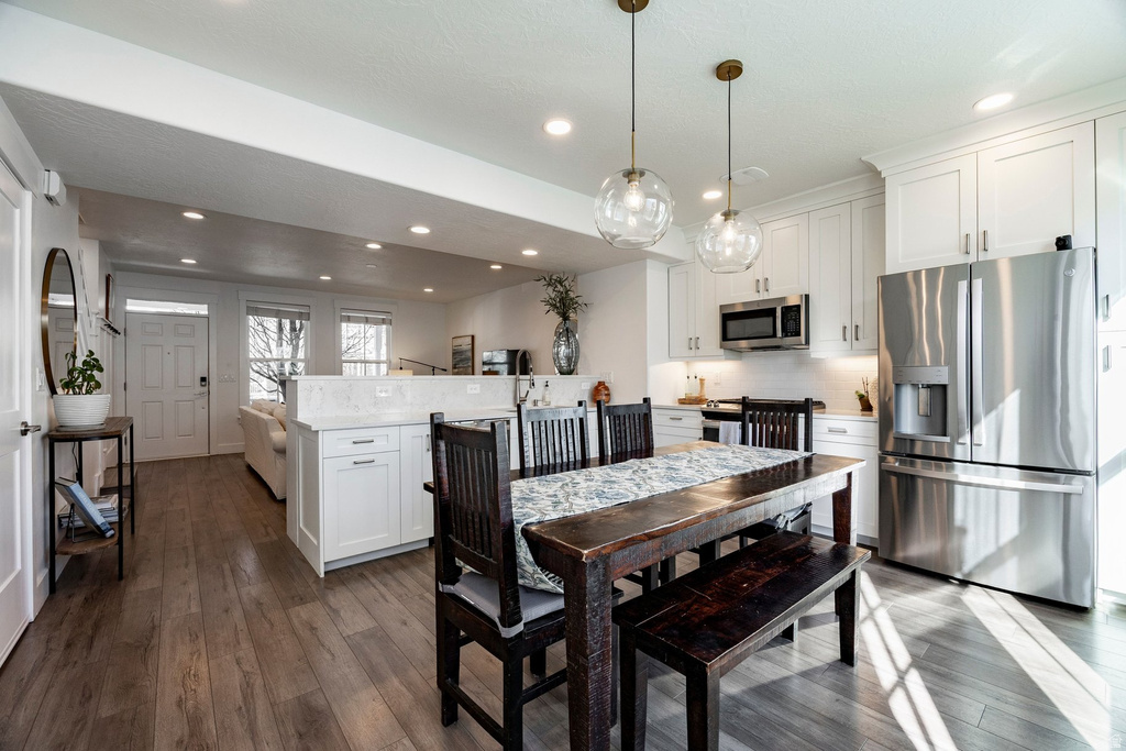 10637 S TOPVIEW RD South Jordan, UT 84095