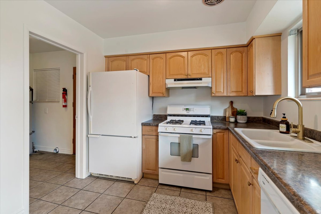 5137 S BURCH CREEK DR. DR South Ogden, UT 84403