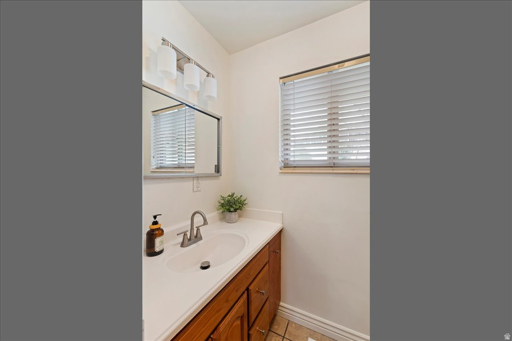 5137 S BURCH CREEK DR. DR South Ogden, UT 84403