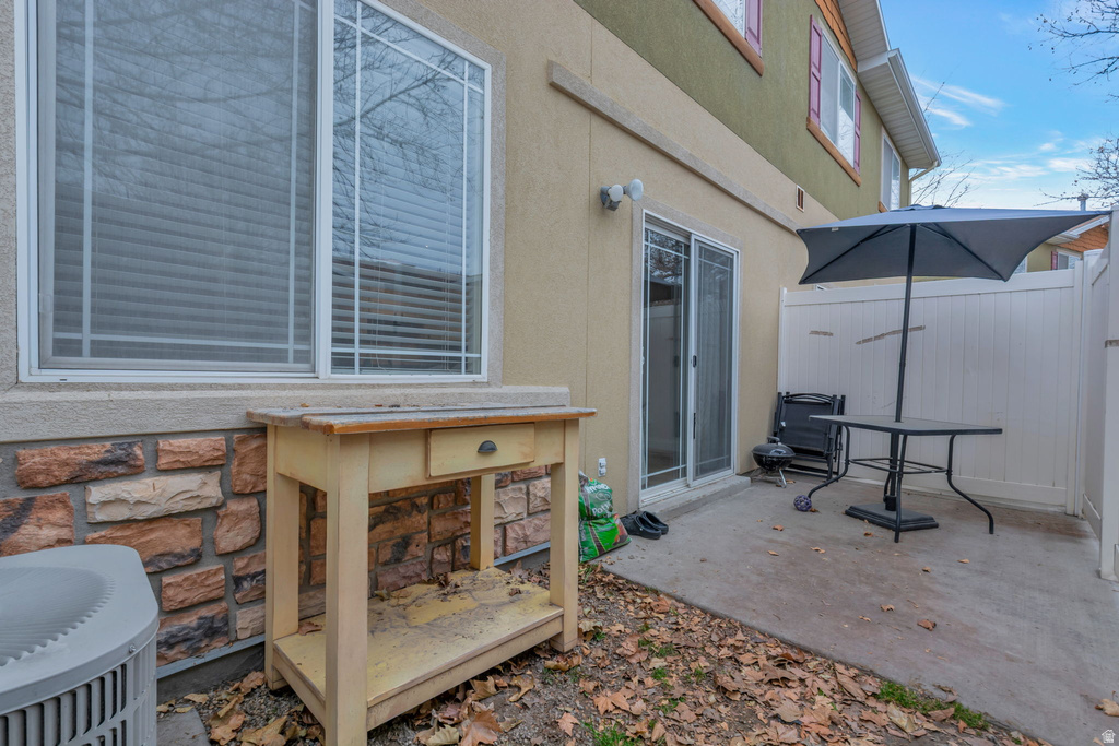 6687 S PINES POINT WAY West Jordan, UT 84084