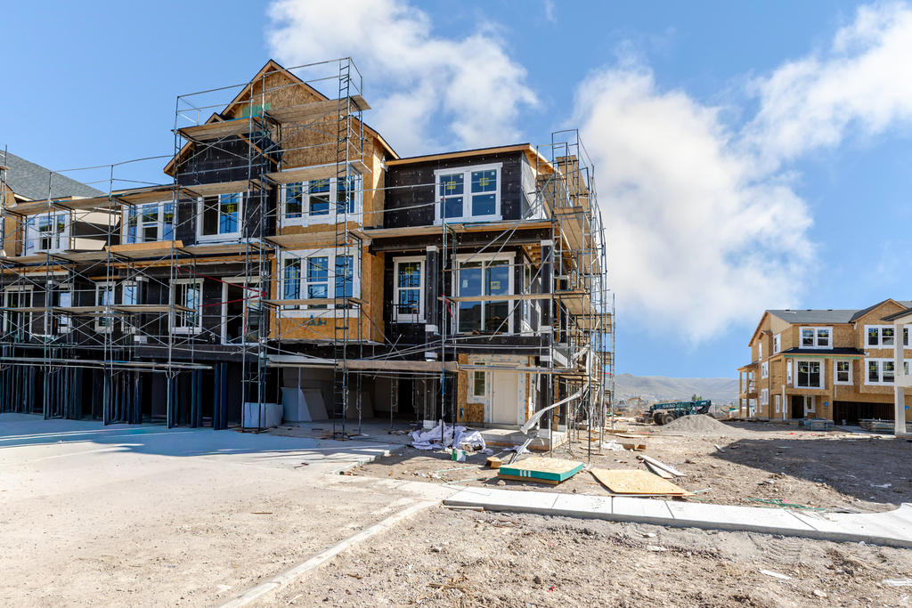 6511 W EVANS CREEK CV #3063 Herriman, UT 84096