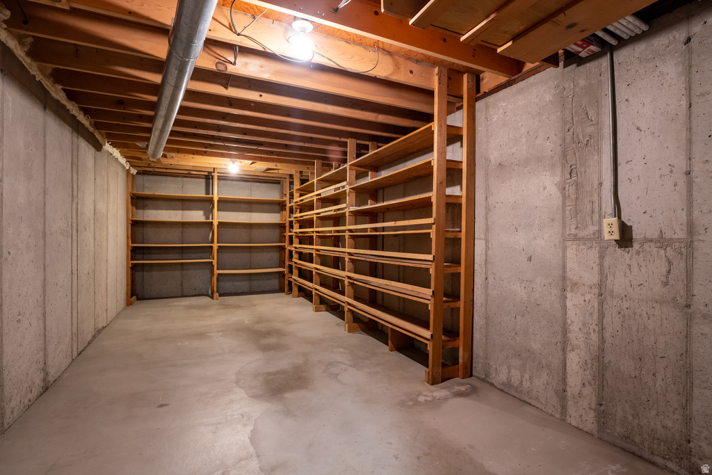 141 E 1650 S Bountiful, UT 84010