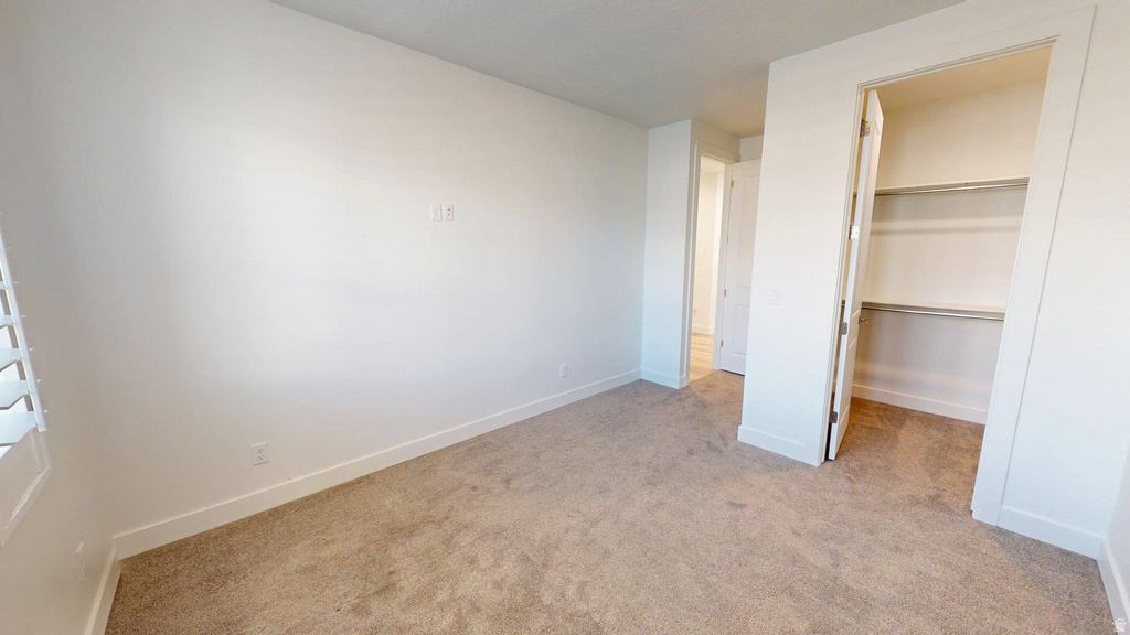 3892 S TREASURE ISLE RD West Valley City, UT 84119