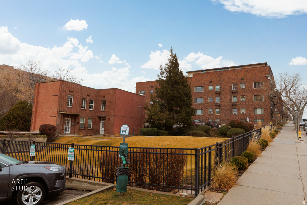 125 E 1ST AVE #106 Salt Lake City, UT 84103