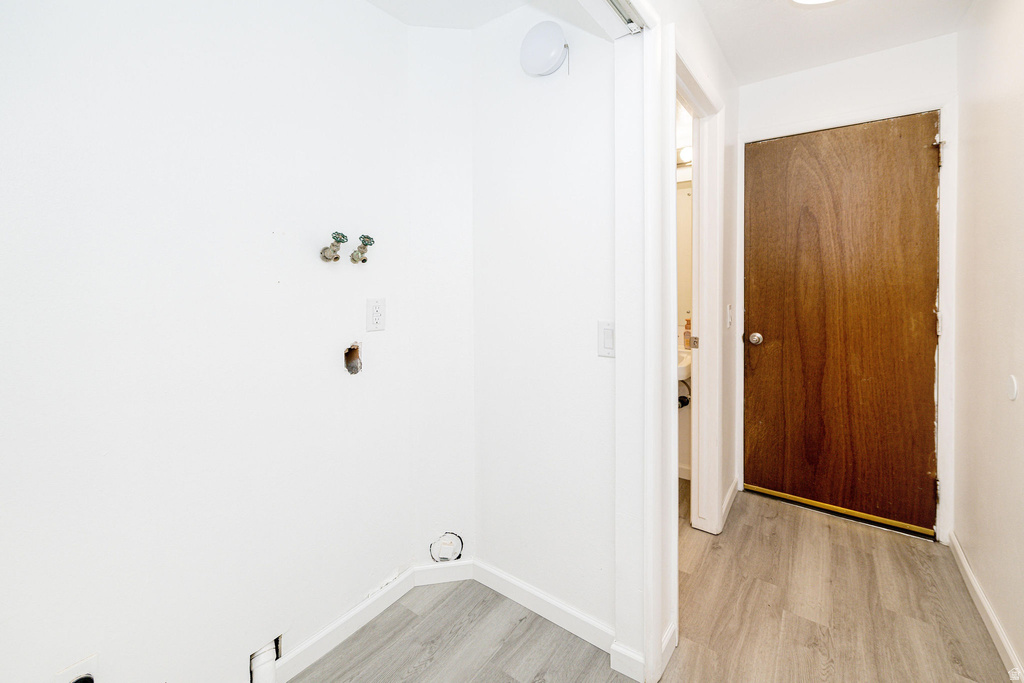 38 N WHITE BARN DR Pleasant View, UT 84414