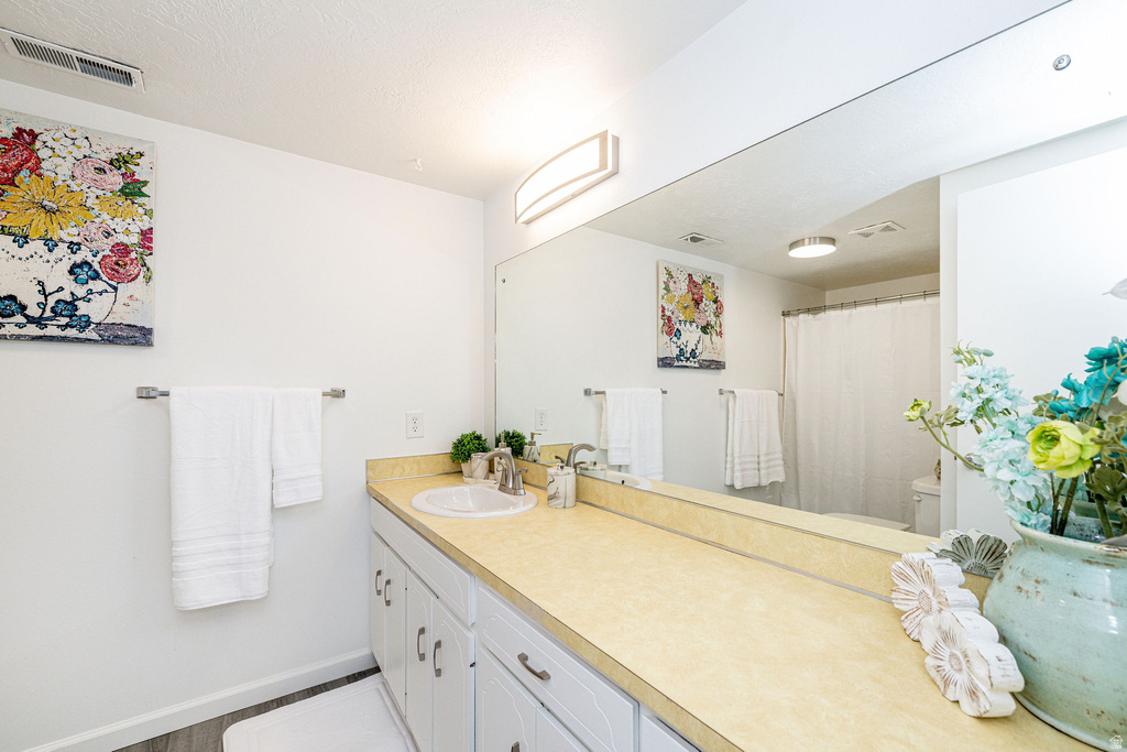 38 N WHITE BARN DR Pleasant View, UT 84414