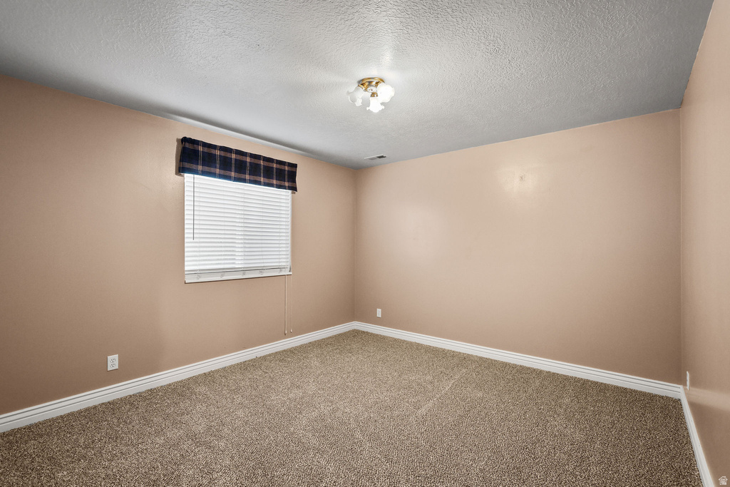 265 CANYON RD Providence, UT 84332