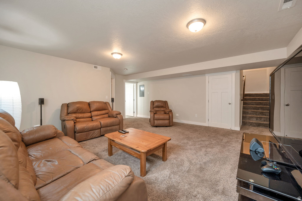 393 E CORRAL CREEK DR Midvale, UT 84047