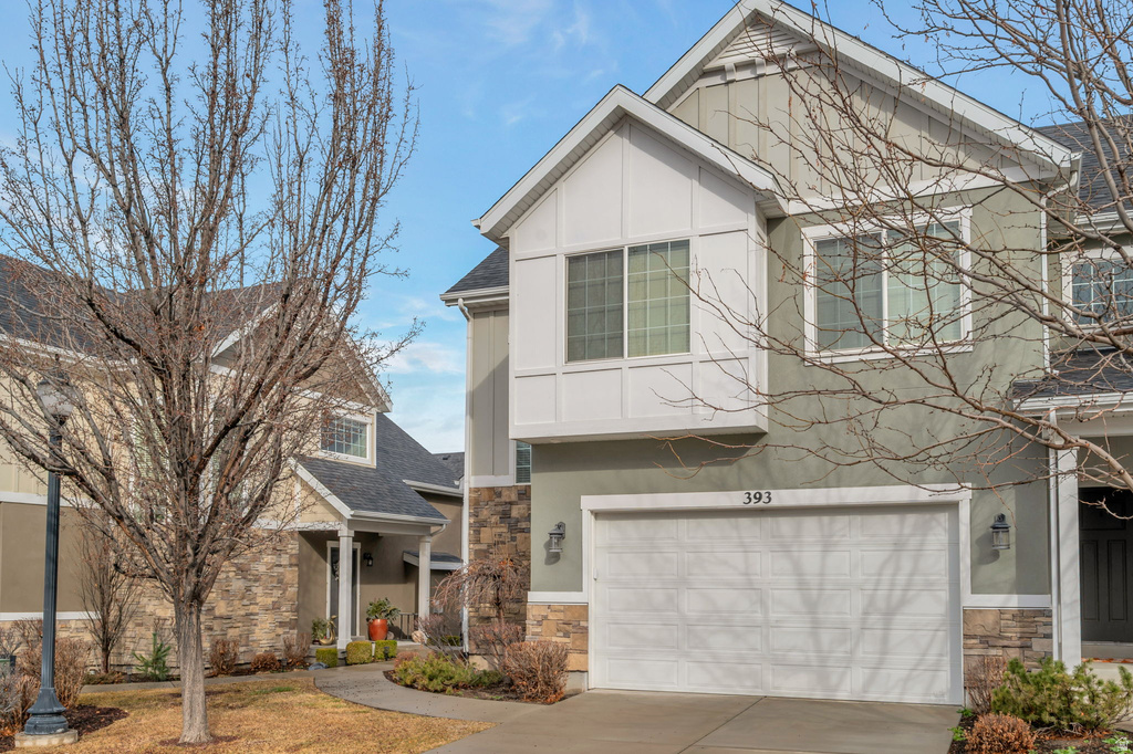 393 E CORRAL CREEK DR Midvale, UT 84047