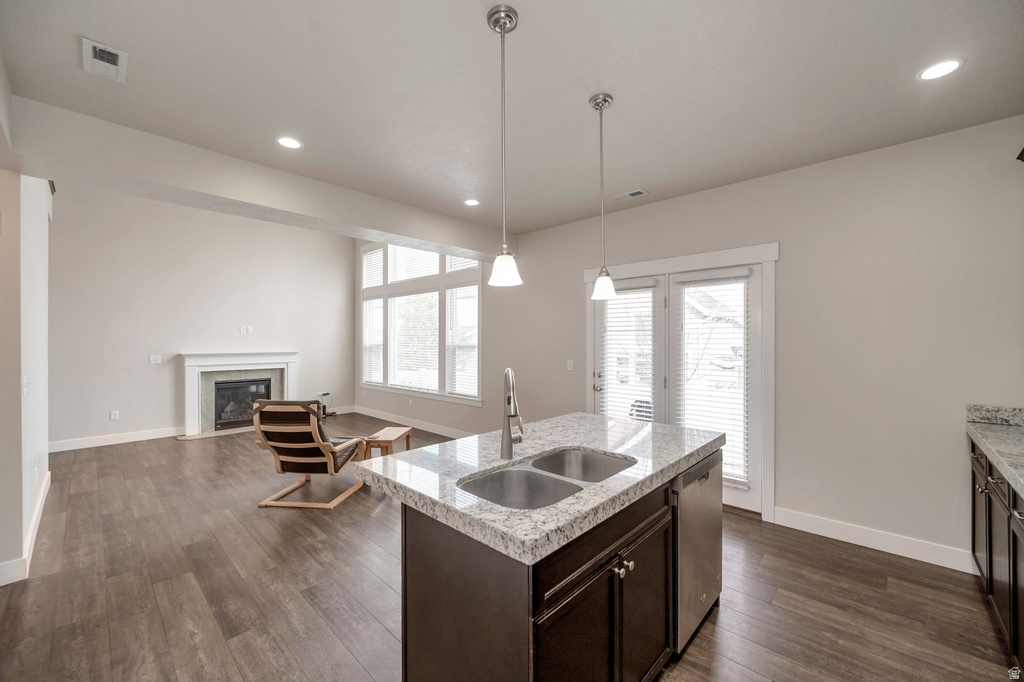 393 E CORRAL CREEK DR Midvale, UT 84047