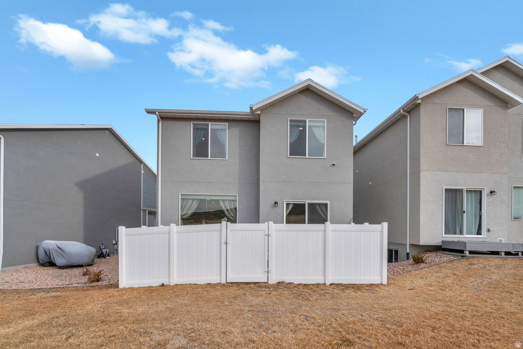 647 W RAINTREE LN Santaquin, UT 84655