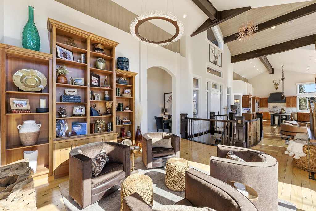 2433 E WESTVIEW TRL Park City, UT 84098